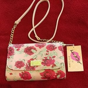 LUV BETSEY CROSSBODY